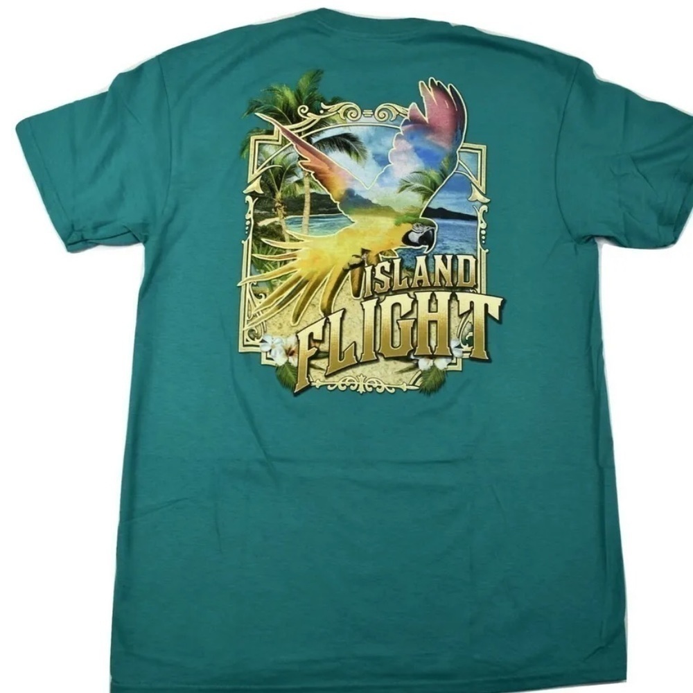 Well Worn Brand Men’s Tshirt - Medium - Island Flight print